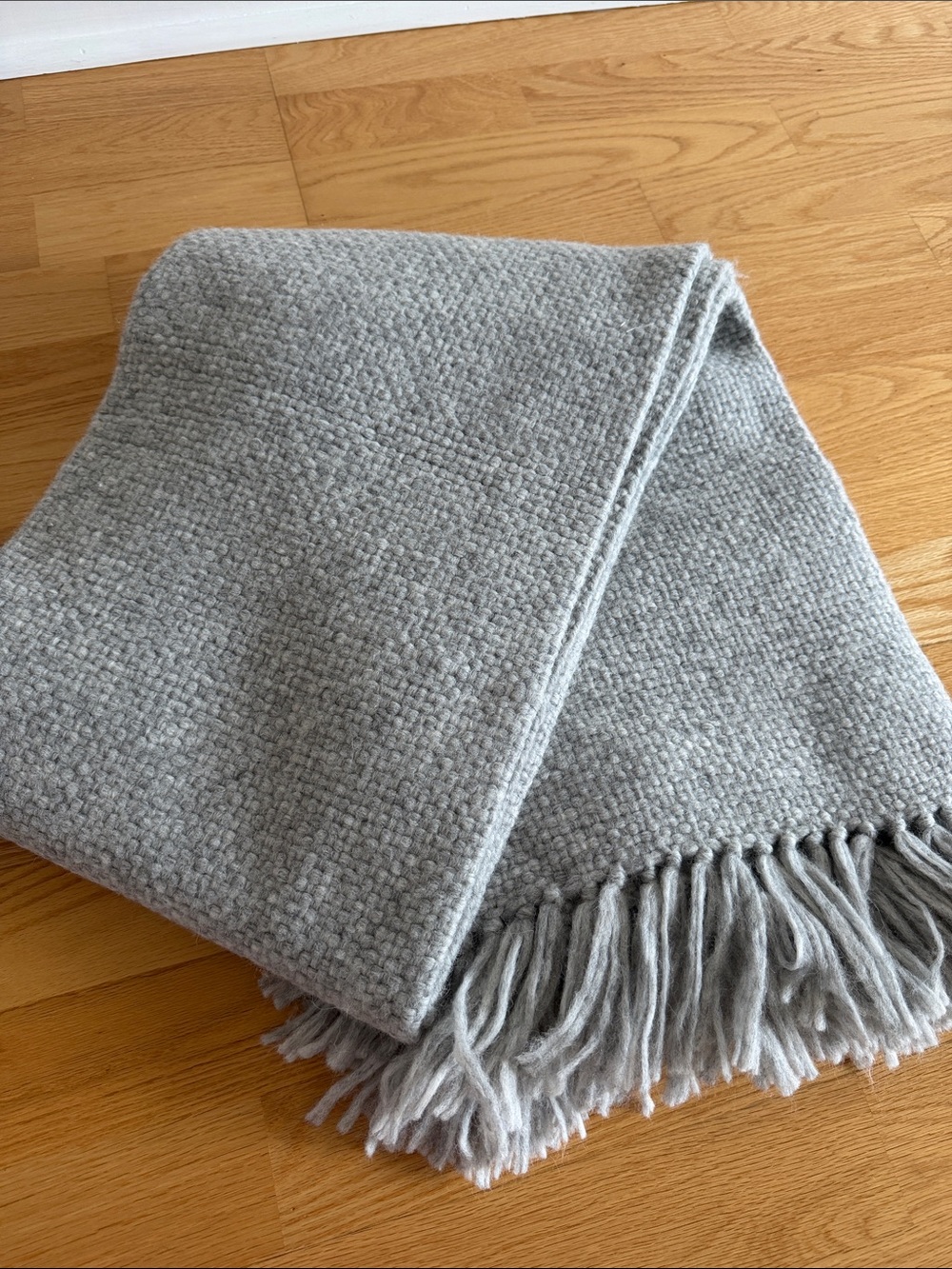 Jenni Kayne Alpaca Basketweave Throw Light Grey 50x70”